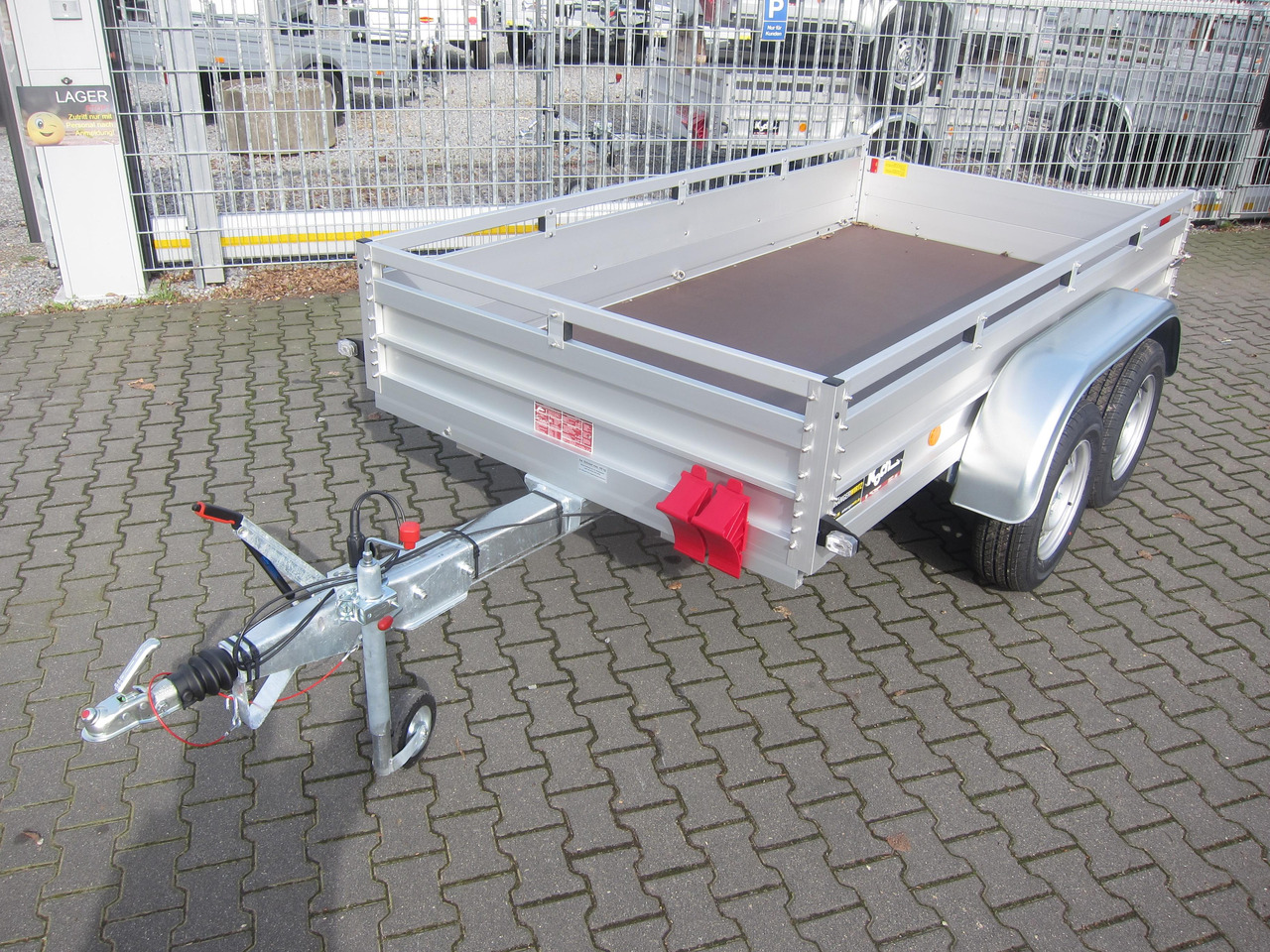 PKW Anhänger Koch Aluline 7.26 300x150x44cm (M) 2600kg Modell 2023 - Přívěsný vozík: obrázek 1 PKW Anhänger Koch Aluline 7.26 300x150x44cm (M) 2600kg Modell 2023 - Přívěsný vozík: obrázek 1