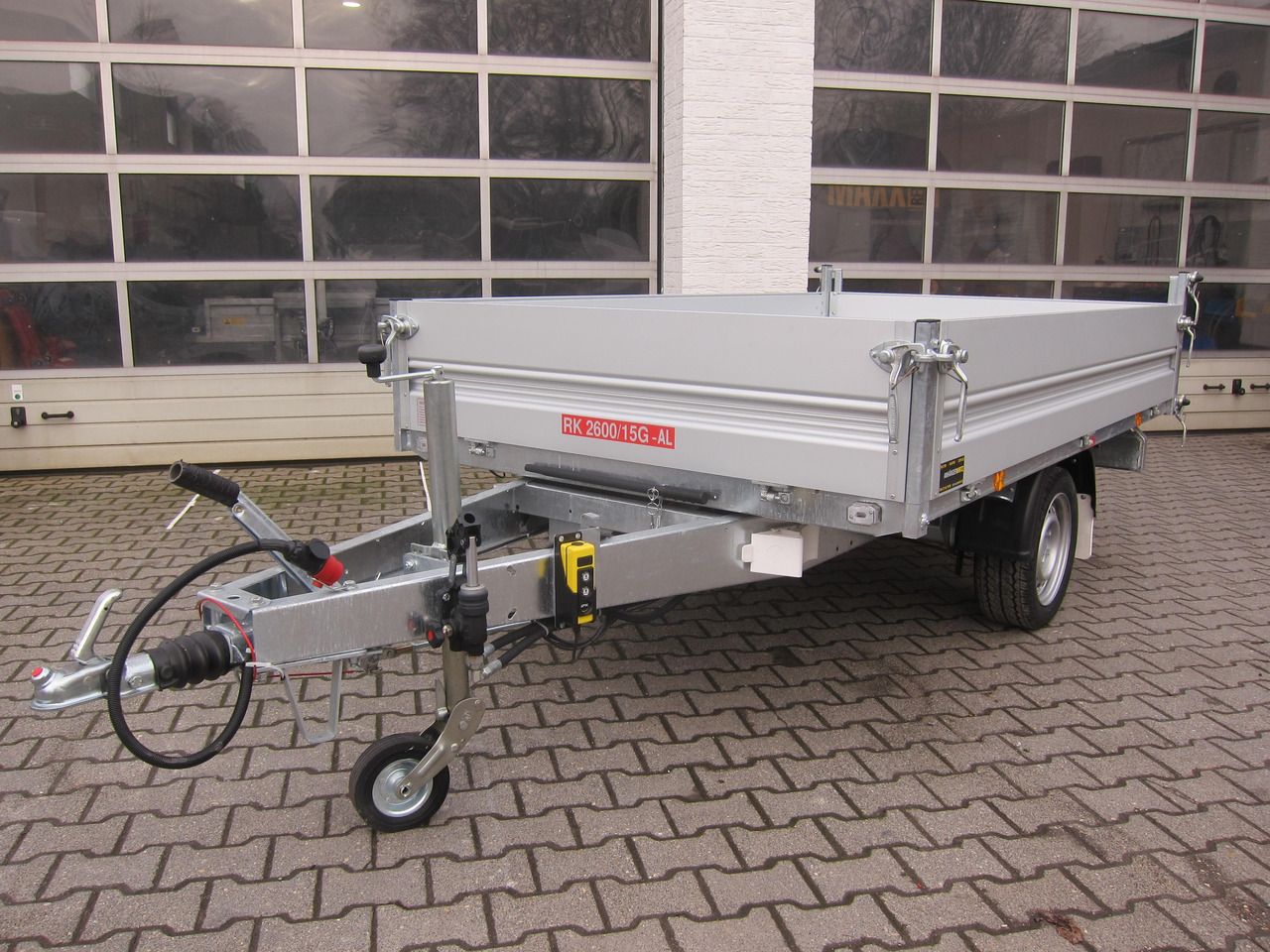 Pongratz Kipper RK 2600/15 G-AL Elektrisch + Notpumpe 260x151x36cm Stahlboden Pendel 13" 1800kg - Sklápěcí přívěs: obrázek 2 Pongratz Kipper RK 2600/15 G-AL Elektrisch + Notpumpe 260x151x36cm Stahlboden Pendel 13" 1800kg - Sklápěcí přívěs: obrázek 2