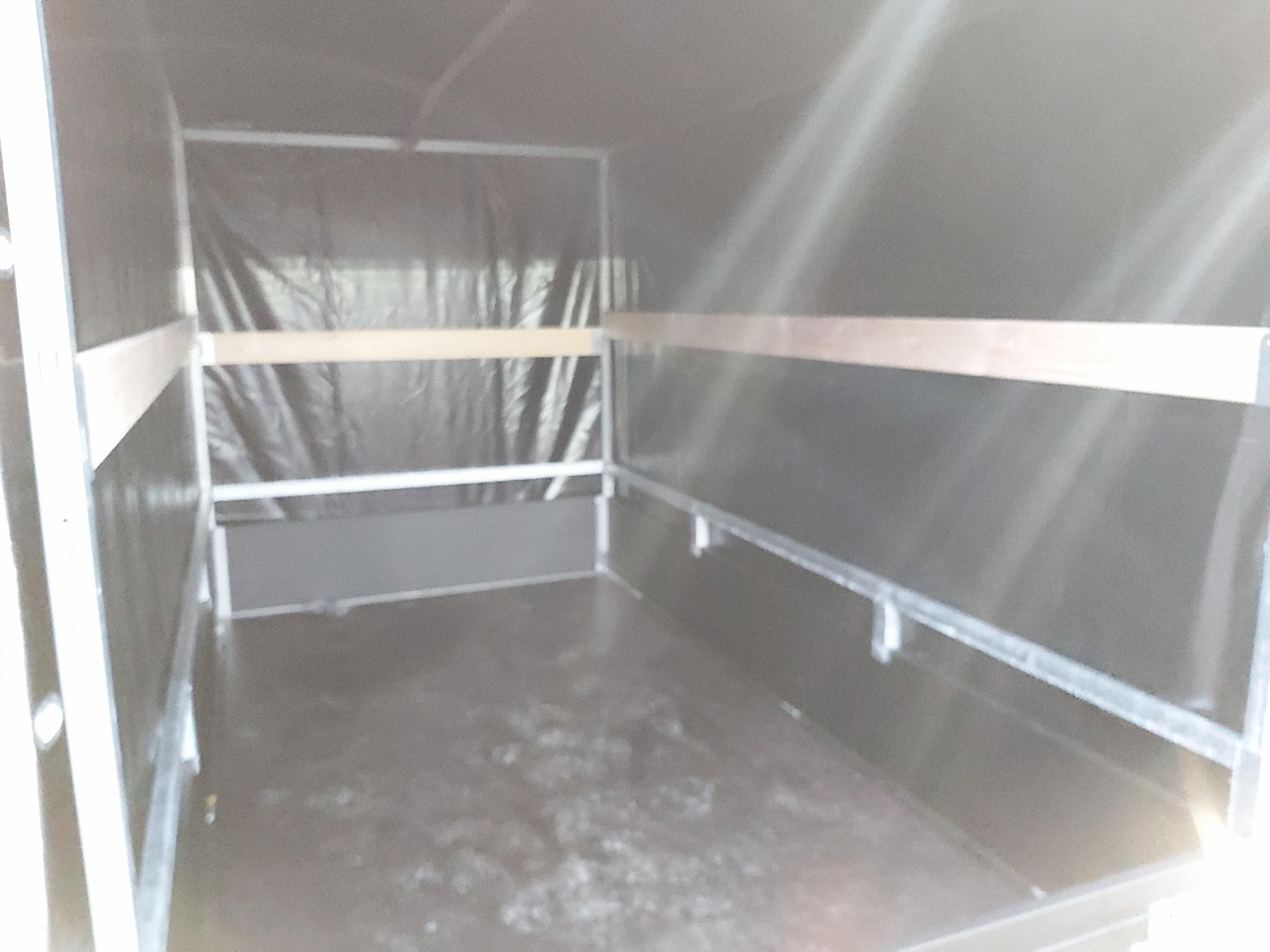 Saris Anhänger DV135 McAlu Pro MP 255x133x150cm Hochplane black (S)1350kg black deal Januar Aktio - Přívěsný vozík: obrázek 5 Saris Anhänger DV135 McAlu Pro MP 255x133x150cm Hochplane black (S)1350kg black deal Januar Aktio - Přívěsný vozík: obrázek 5
