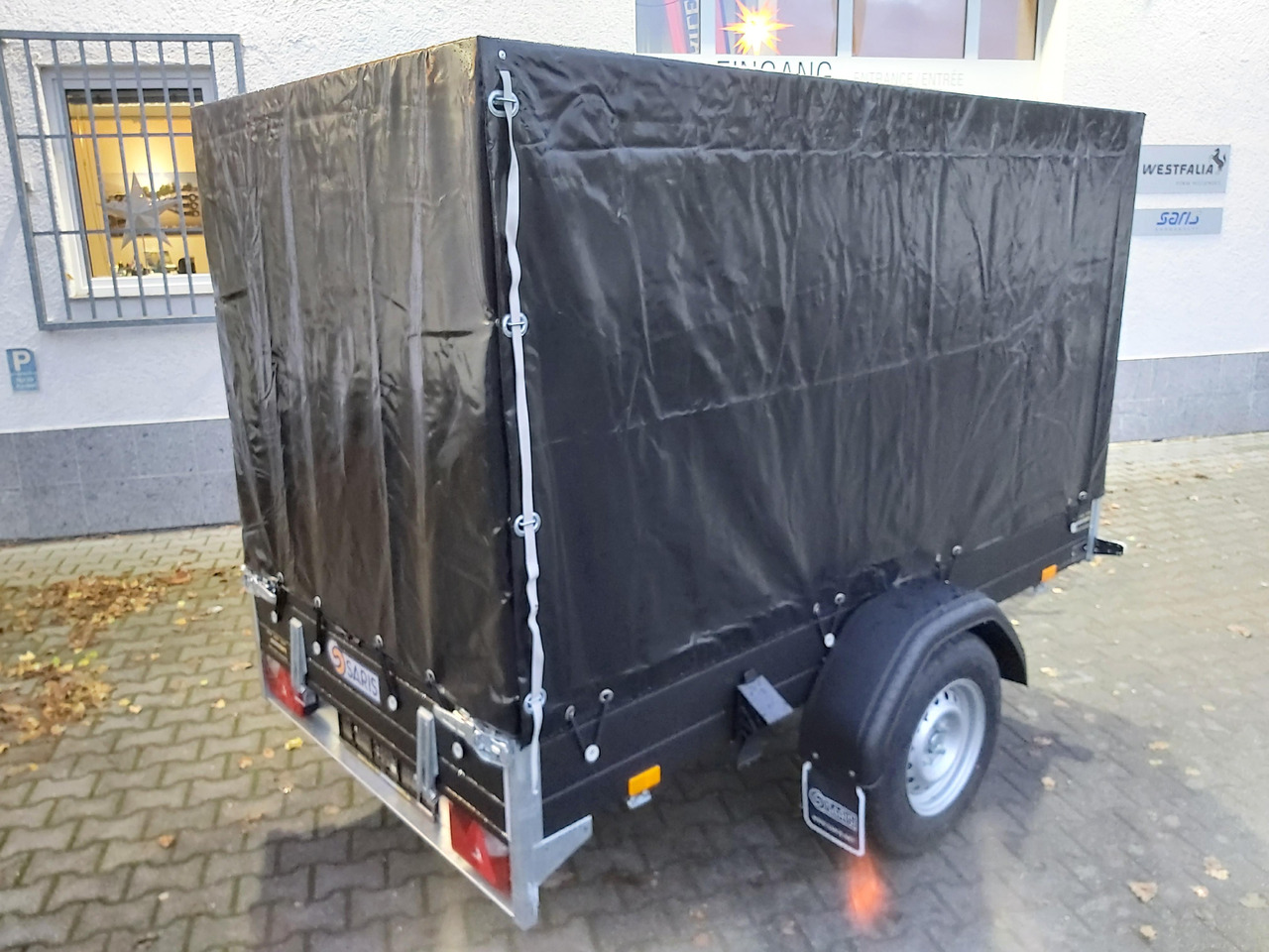 Saris Anhänger DV135 McAlu Pro MP 255x133x150cm Hochplane black (S)1350kg black deal Januar Aktio - Přívěsný vozík: obrázek 4 Saris Anhänger DV135 McAlu Pro MP 255x133x150cm Hochplane black (S)1350kg black deal Januar Aktio - Přívěsný vozík: obrázek 4