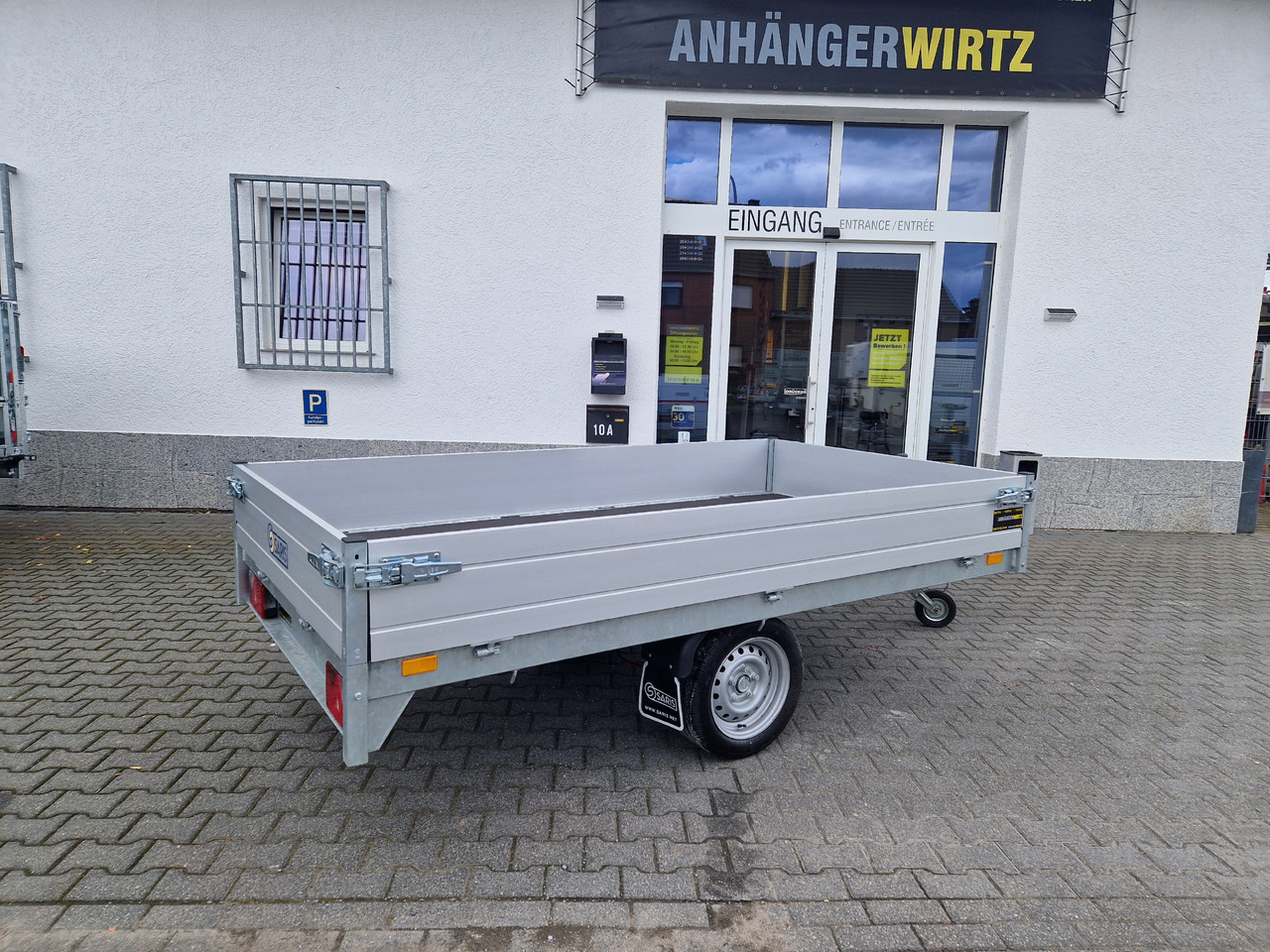 Saris PL 276 150 1500 1 276x150x30cm 13" (S) 1500kg Aktion Abverkauf - Přívěsný vozík: obrázek 5 Saris PL 276 150 1500 1 276x150x30cm 13" (S) 1500kg Aktion Abverkauf - Přívěsný vozík: obrázek 5