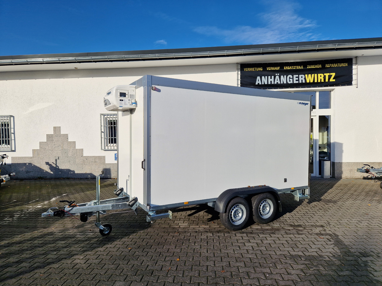 Tiefkühlanhänger AZK 3540/180 Govi Kälteaggregat -18 100/100 386x170x200cm (L) 3500kg Modell 2024 - Chladírenský přívěs: obrázek 1 Tiefkühlanhänger AZK 3540/180 Govi Kälteaggregat -18 100/100 386x170x200cm (L) 3500kg Modell 2024 - Chladírenský přívěs: obrázek 1