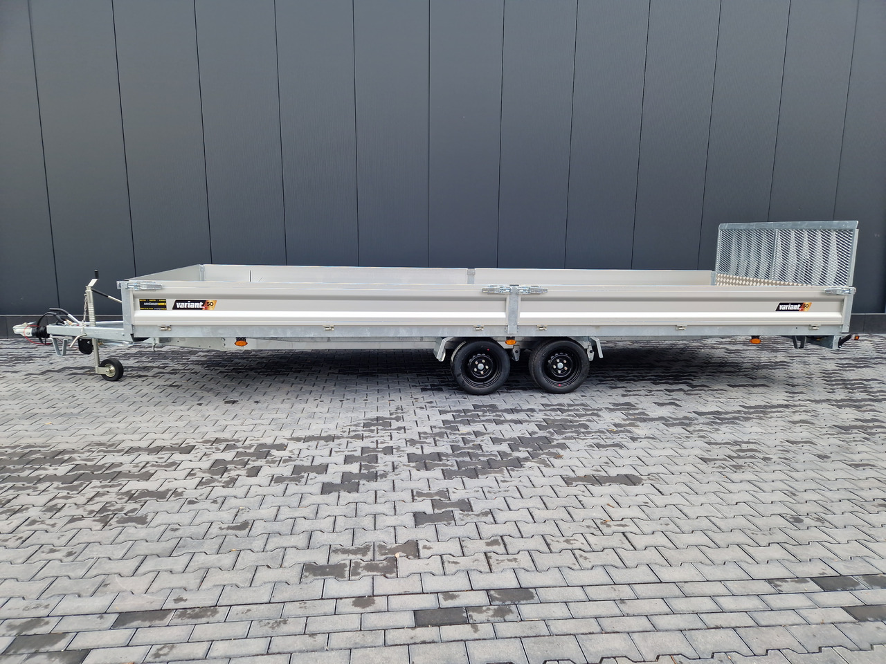 Variant Maschinentransporter 3562 UX Maxi Load 620x210x30cm LED Felgen black 3500kg 2025 - Přepravník stavebních strojů: obrázek 2 Variant Maschinentransporter 3562 UX Maxi Load 620x210x30cm LED Felgen black 3500kg 2025 - Přepravník stavebních strojů: obrázek 2