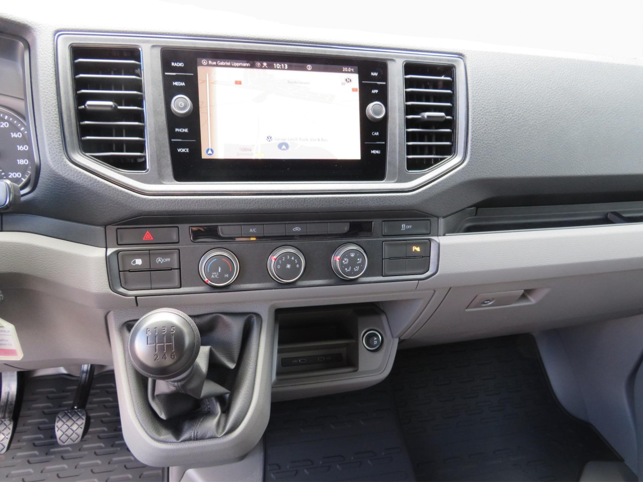 VOLKSWAGEN Crafter 35 L3H3 Kasten Klima Navi ZV - Furgon: obrázek 4 VOLKSWAGEN Crafter 35 L3H3 Kasten Klima Navi ZV - Furgon: obrázek 4