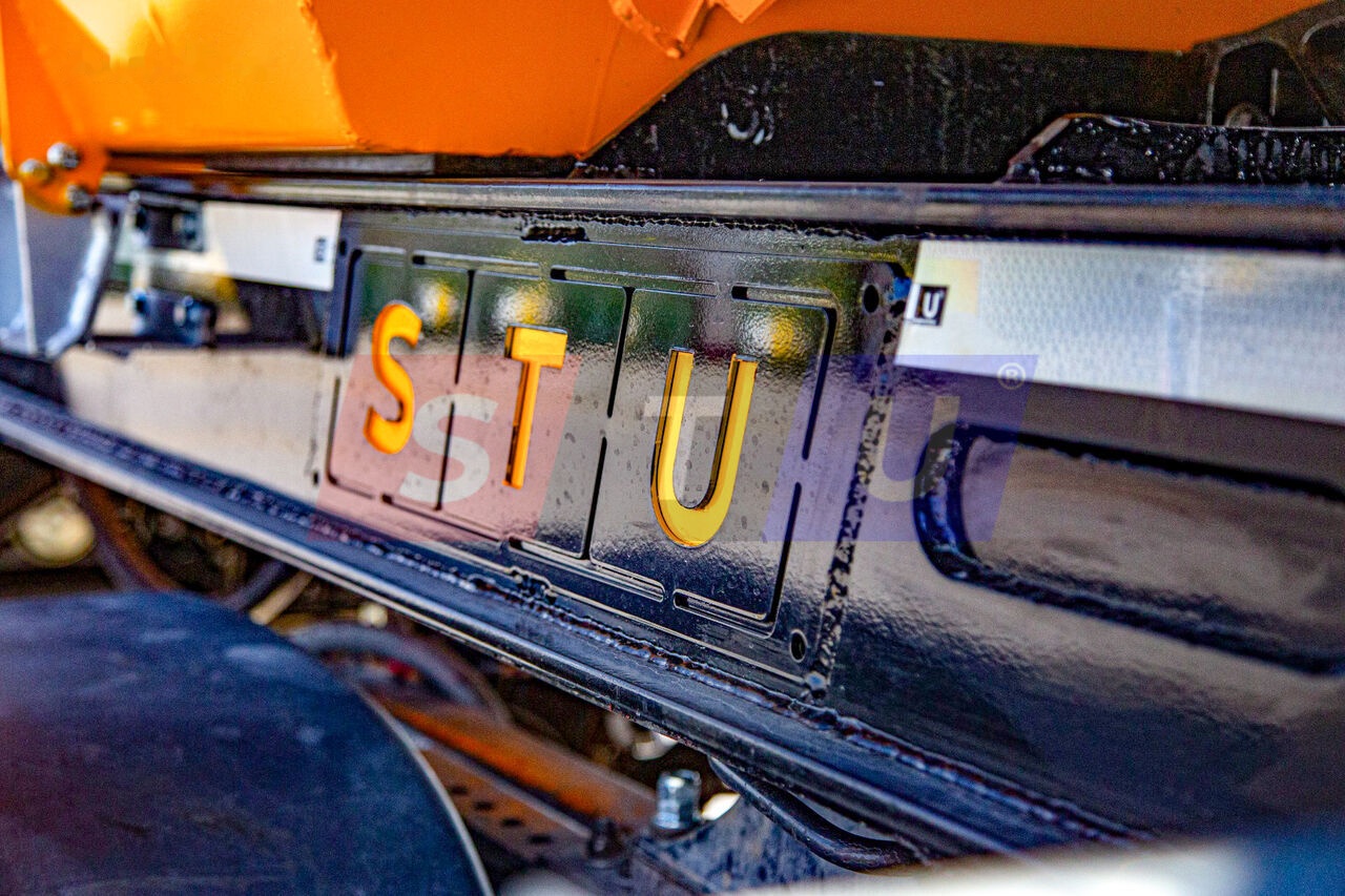 STU 4 AXLE TIPPER TRAILER / 4 ESSİEUX BENNE REMORQUE - Sklápěcí návěs: obrázek 4 STU 4 AXLE TIPPER TRAILER / 4 ESSİEUX BENNE REMORQUE - Sklápěcí návěs: obrázek 4