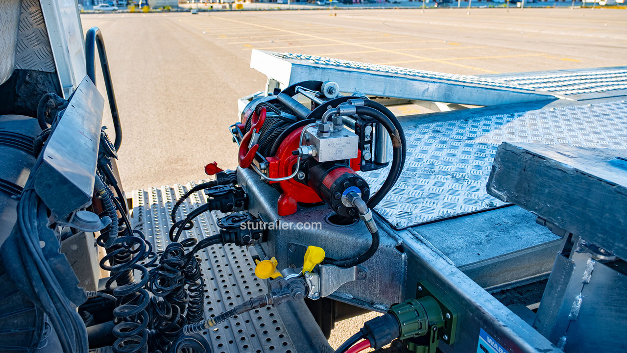 STU 4 CAR LOADER - Návěs na přepravu automobilů: obrázek 3 STU 4 CAR LOADER - Návěs na přepravu automobilů: obrázek 3