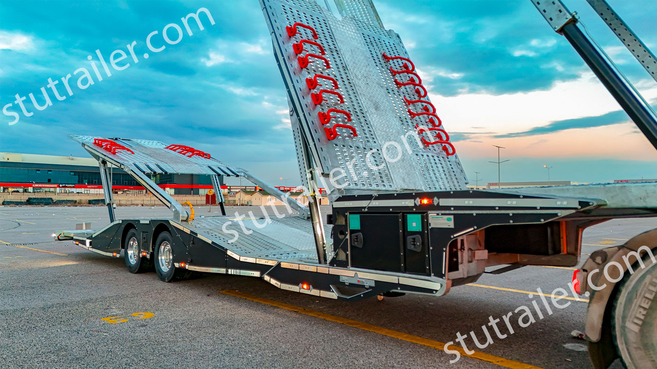 STU 6 Car Carrier Trailer - Návěs na přepravu automobilů: obrázek 4 STU 6 Car Carrier Trailer - Návěs na přepravu automobilů: obrázek 4