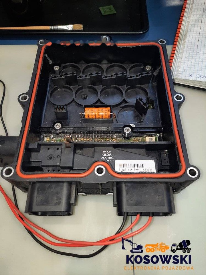 MERCEDES-BENZ Atego Gearbox ECU Power Pack - Řídicí blok pro Plachtový nákladní auto: obrázek 2 MERCEDES-BENZ Atego Gearbox ECU Power Pack - Řídicí blok pro Plachtový nákladní auto: obrázek 2