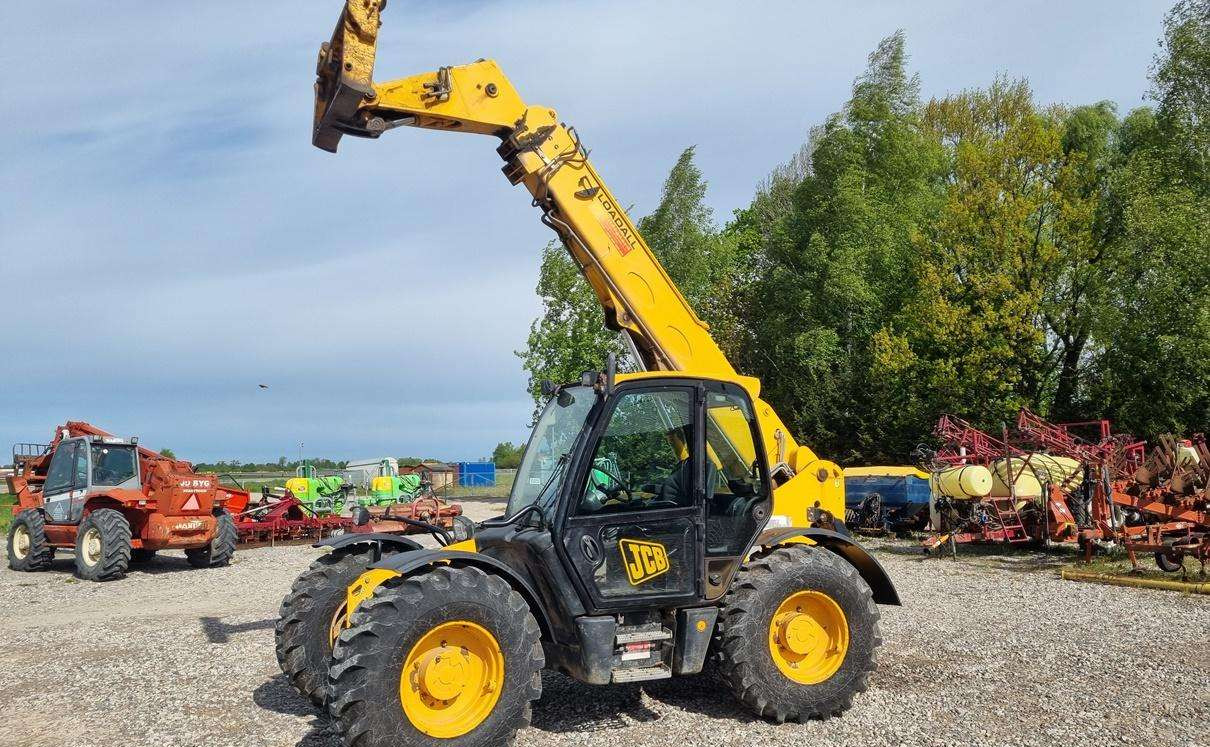 JCB 535-95 - Traktor: obrázek 1 JCB 535-95 - Traktor: obrázek 1