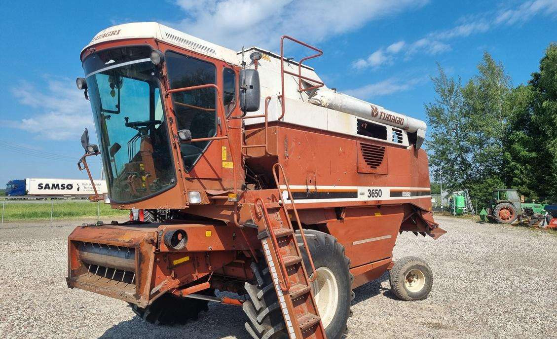 Sklízecí mlátička Laverda 3650: obrázek 6