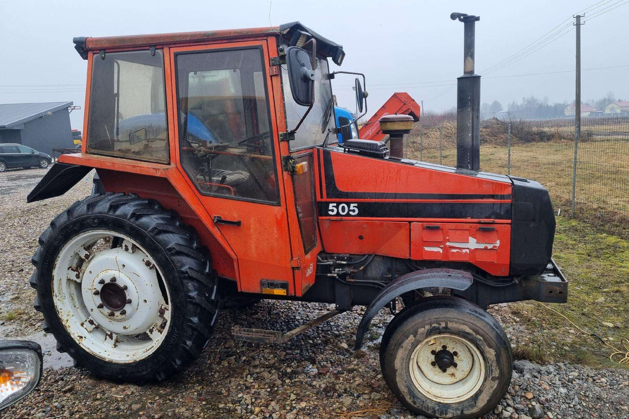 Valmet 505 - Traktor: obrázek 3 Valmet 505 - Traktor: obrázek 3