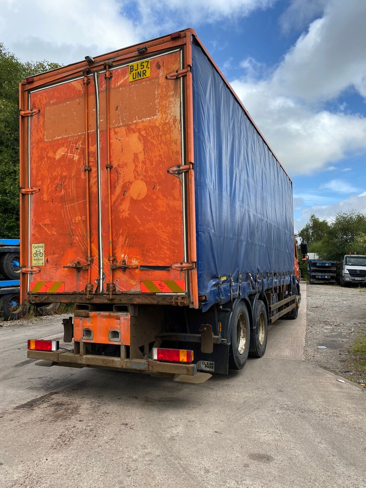 Daf 75 CF 310 6X2 Curtain side - Plachtový nákladní auto: obrázek 4 Daf 75 CF 310 6X2 Curtain side - Plachtový nákladní auto: obrázek 4