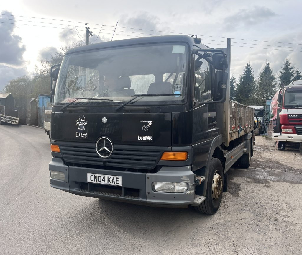 Mercedes Atego 1623 4x2 Rigid - Nákladní automobil valníkový/ Plošinový, Auto s hydraulickou rukou: obrázek 1 Mercedes Atego 1623 4x2 Rigid - Nákladní automobil valníkový/ Plošinový, Auto s hydraulickou rukou: obrázek 1