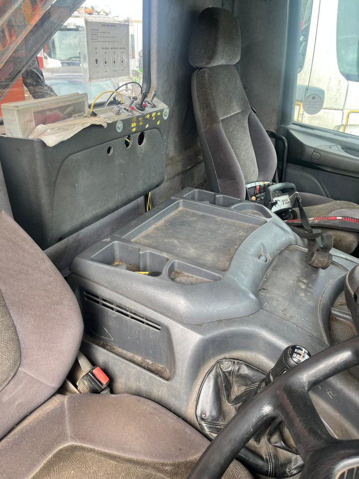 Sklápěč Scania 94D 260 6x2 Rigid: obrázek 9 Sklápěč Scania 94D 260 6x2 Rigid: obrázek 9