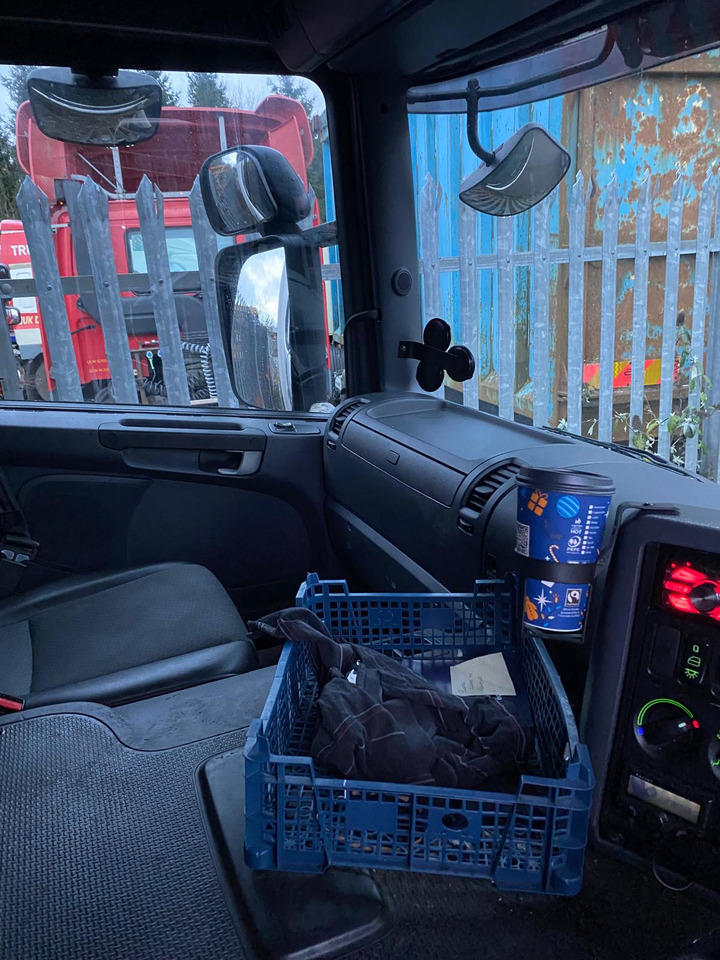 Scania P230 4x2 - Dodávka skřín: obrázek 5 Scania P230 4x2 - Dodávka skřín: obrázek 5