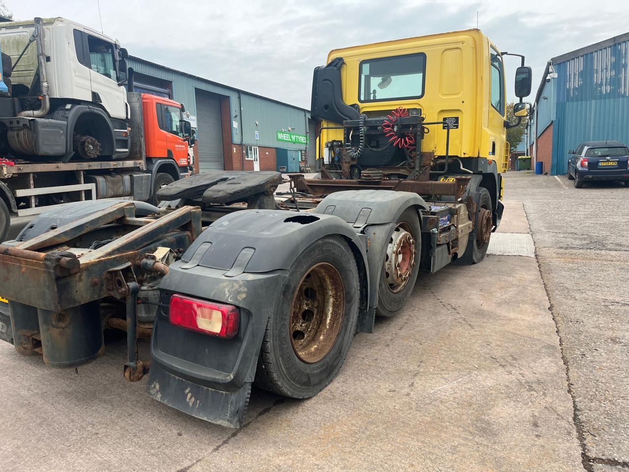 DAF 85 410 - Tahač: obrázek 4 DAF 85 410 - Tahač: obrázek 4