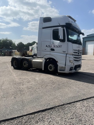 Mercedes Actros 2545 6x2 Tractor Unit - Tahač: obrázek 4 Mercedes Actros 2545 6x2 Tractor Unit - Tahač: obrázek 4