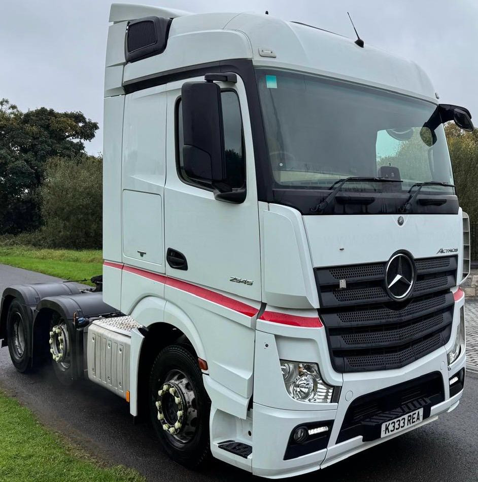 Mercedes Actros - Tahač: obrázek 2 Mercedes Actros - Tahač: obrázek 2