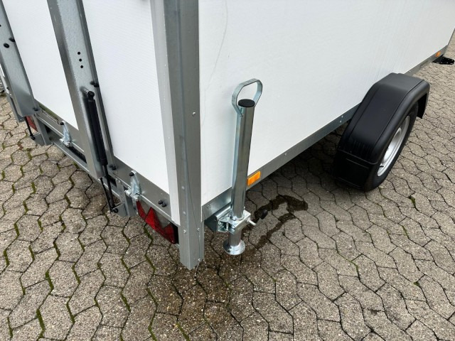 Brenderup Cargo Dynamic CD300BR1300 Rampe Kofferanhänger 1,3 to. 300x155x185cm - Skříňový přívěs: obrázek 4 Brenderup Cargo Dynamic CD300BR1300 Rampe Kofferanhänger 1,3 to. 300x155x185cm - Skříňový přívěs: obrázek 4