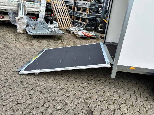 Brenderup Cargo Dynamic CD300TBR2000 Rampe, Kofferanhänger 2,0 to. 300x153x185cm - Skříňový přívěs: obrázek 5 Brenderup Cargo Dynamic CD300TBR2000 Rampe, Kofferanhänger 2,0 to. 300x153x185cm - Skříňový přívěs: obrázek 5