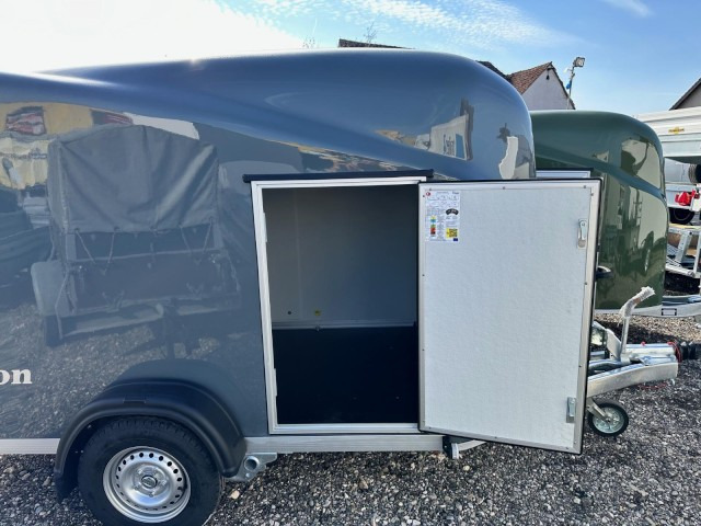 Cheval Liberte Debon Fourgon Cargo 2 Poly + Türe Eisengrau 1300 kg, 100 km/h, 300x155x168cm - Skříňový přívěs: obrázek 4 Cheval Liberte Debon Fourgon Cargo 2 Poly + Türe Eisengrau 1300 kg, 100 km/h, 300x155x168cm - Skříňový přívěs: obrázek 4
