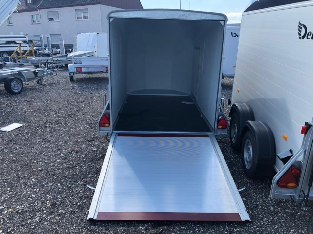 Cheval Liberte Debon Roadster 500 Alu 2600 kg, 100 km/h, 320x167x200cm leasing Cheval Liberte Debon Roadster 500 Alu 2600 kg, 100 km/h, 320x167x200cm: obrázek 9