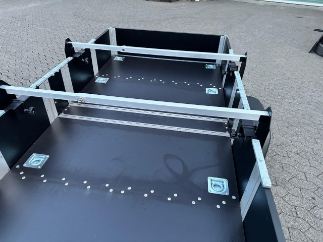 Faltos Blackline mit Fahrradträger, 750 kg, 2420 x 1420 x 300 mm - Přívěsný vozík: obrázek 4 Faltos Blackline mit Fahrradträger, 750 kg, 2420 x 1420 x 300 mm - Přívěsný vozík: obrázek 4