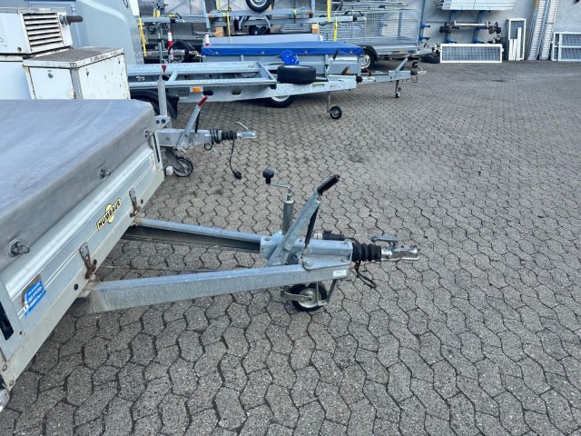 Humbaur HA 253015 mit KV, 2500 kg, 3030 x 1500 x 350 mm - Přívěsný vozík: obrázek 2 Humbaur HA 253015 mit KV, 2500 kg, 3030 x 1500 x 350 mm - Přívěsný vozík: obrázek 2