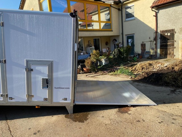 Nový Přívěs na přepravu automobilů Humbaur MTKB 35 57 24-22 3,5 to. 5726 x 2334 x 2086 mm, 100 km/h: obrázek 7 Nový Přívěs na přepravu automobilů Humbaur MTKB 35 57 24-22 3,5 to. 5726 x 2334 x 2086 mm, 100 km/h: obrázek 7