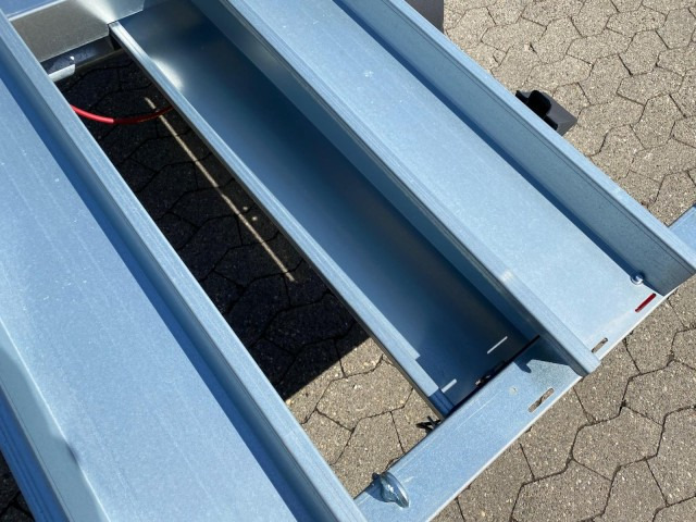 Nový Přepravník motocyklů Humbaur Motorradanhänger HM 102113, 100 km/h, HM 10 21 13, 1,0 t. 2095 x 1365 x 70 mm: obrázek 7