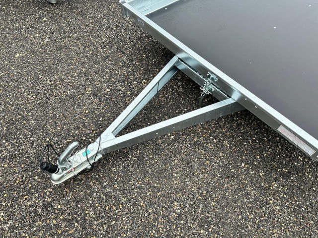 Neptun GN152, N7-305 multi, 750 kg 3050 x 1660 x 100 mm - Přívěsný vozík: obrázek 2 Neptun GN152, N7-305 multi, 750 kg 3050 x 1660 x 100 mm - Přívěsný vozík: obrázek 2