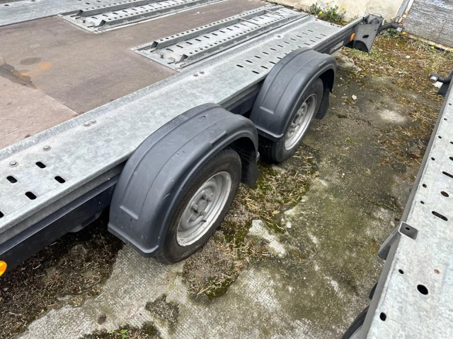 Tema Temared Carkeeper 4520S Autotransporter 4510 x 2010 mm, - Přívěs na přepravu automobilů: obrázek 4 Tema Temared Carkeeper 4520S Autotransporter 4510 x 2010 mm, - Přívěs na přepravu automobilů: obrázek 4