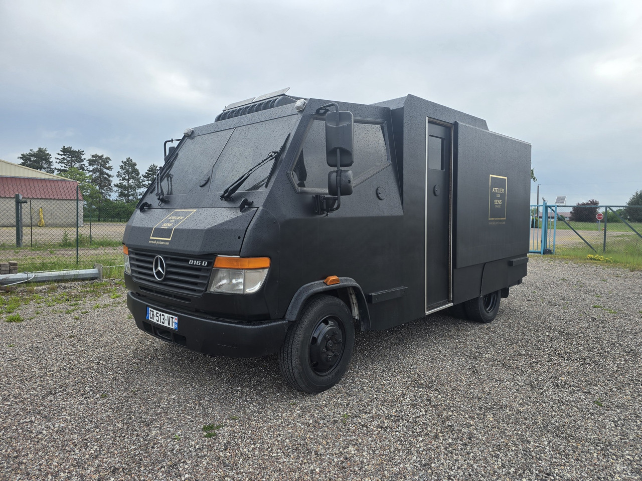 Mercedes Vario 816 - Inkasování vůz: obrázek 1 Mercedes Vario 816 - Inkasování vůz: obrázek 1