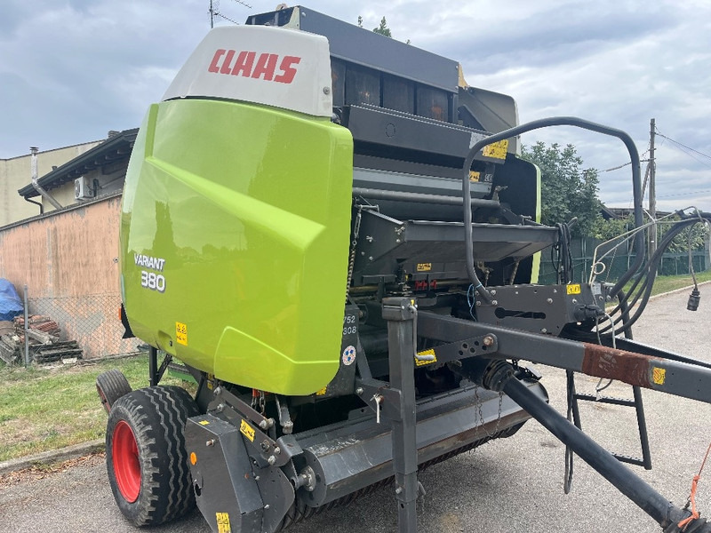 Claas Variant 380 - Lis na válcové balíky: obrázek 1 Claas Variant 380 - Lis na válcové balíky: obrázek 1