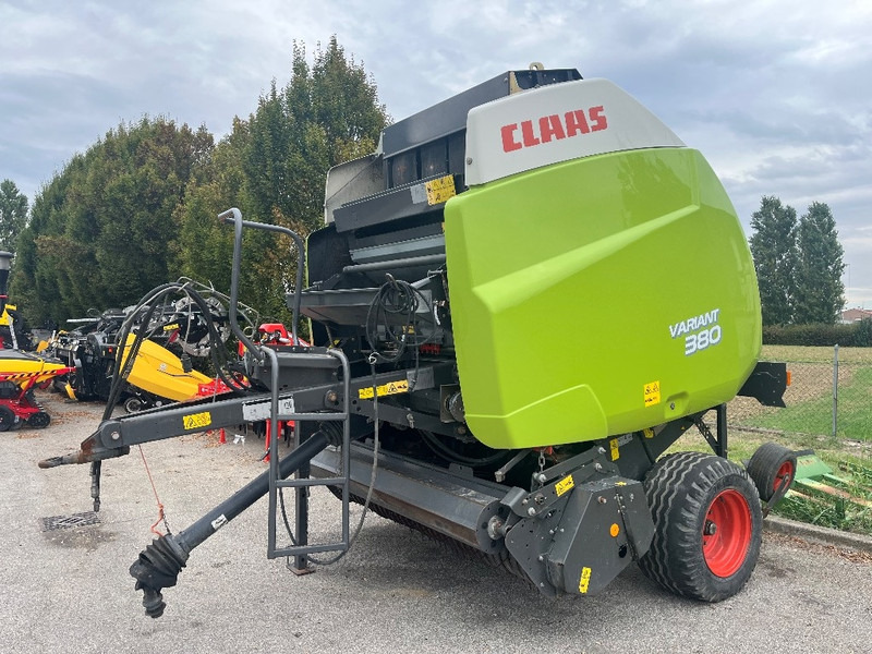 Claas Variant 380 - Lis na válcové balíky: obrázek 4 Claas Variant 380 - Lis na válcové balíky: obrázek 4