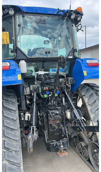 New Holland T 5.105 Smart Trax - Traktor: obrázek 5 New Holland T 5.105 Smart Trax - Traktor: obrázek 5