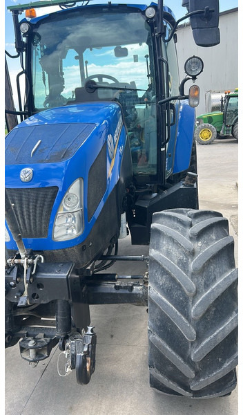 New Holland T 5.105 Smart Trax - Traktor: obrázek 1 New Holland T 5.105 Smart Trax - Traktor: obrázek 1