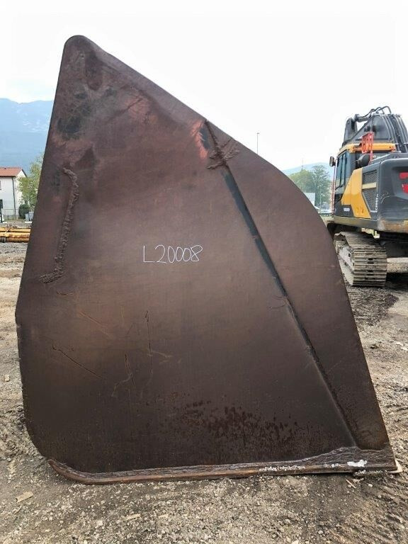 3800 mm Volvo - Nakládací lžíce: obrázek 3 3800 mm Volvo - Nakládací lžíce: obrázek 3
