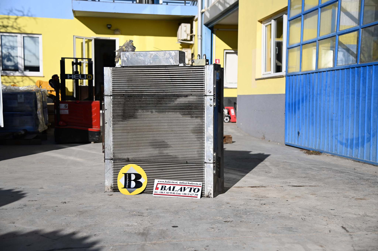 AKG engine cooling radiator - Chladič pro Stavební technika: obrázek 1 AKG engine cooling radiator - Chladič pro Stavební technika: obrázek 1