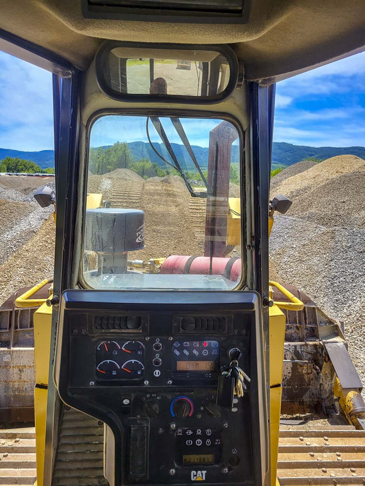 Buldozer Caterpillar D6R: obrázek 22