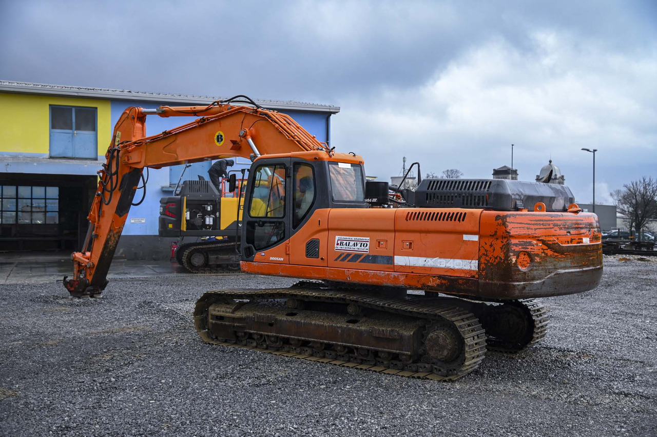 Doosan DX340LC - Pásové rýpadlo: obrázek 4 Doosan DX340LC - Pásové rýpadlo: obrázek 4
