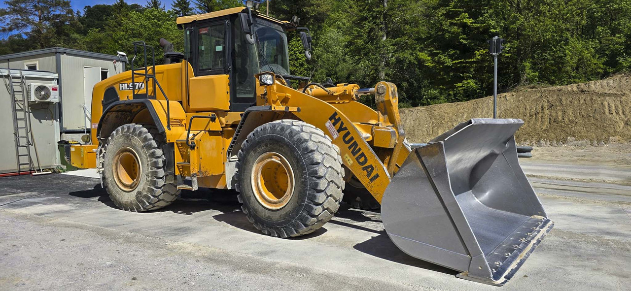 HYUNDAI HL970 - Kolový nakladač: obrázek 3 HYUNDAI HL970 - Kolový nakladač: obrázek 3