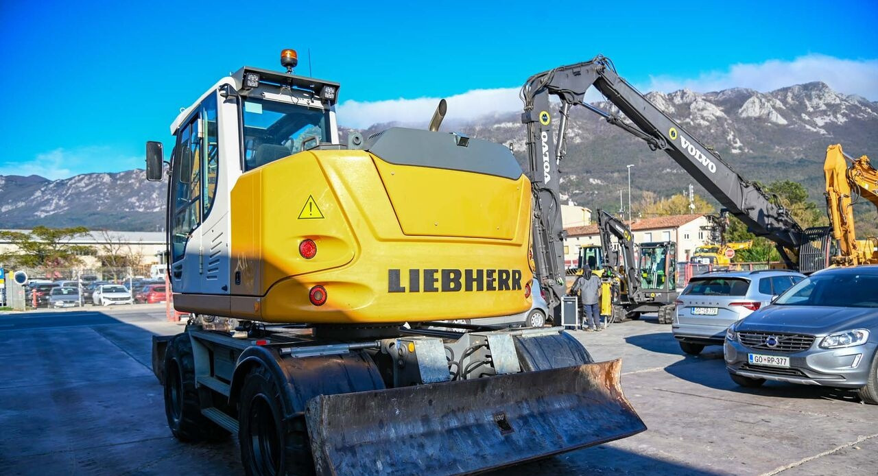Liebherr A910 - Kolesové rýpadlo: obrázek 5 Liebherr A910 - Kolesové rýpadlo: obrázek 5
