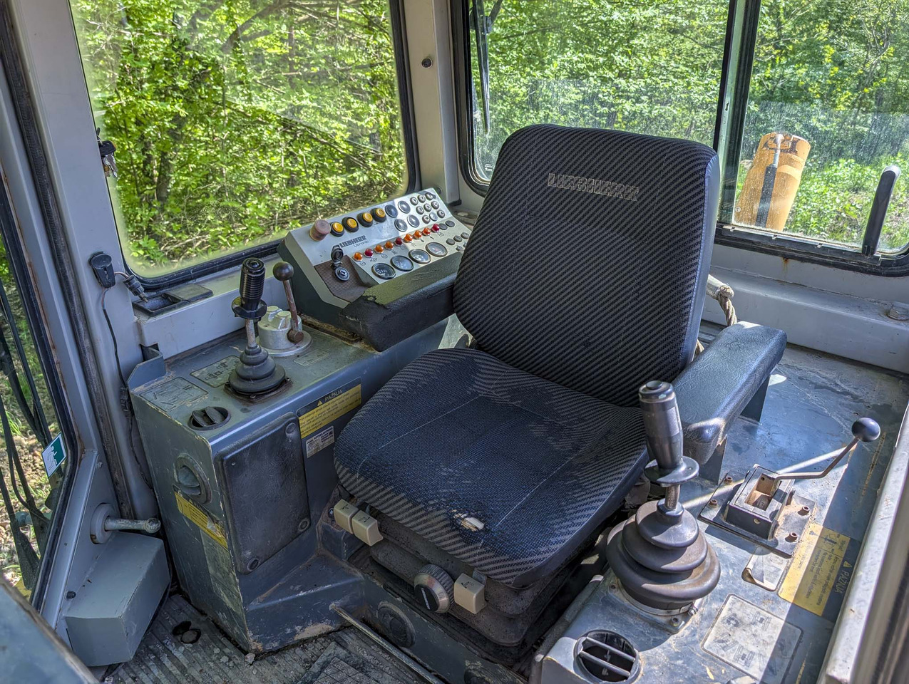 Liebherr PR722 BL - Buldozer: obrázek 4 Liebherr PR722 BL - Buldozer: obrázek 4