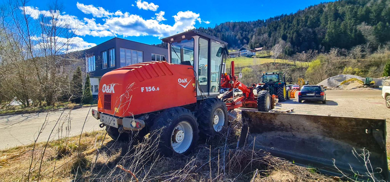 O&K F156.6 - Grejdr: obrázek 4 O&K F156.6 - Grejdr: obrázek 4