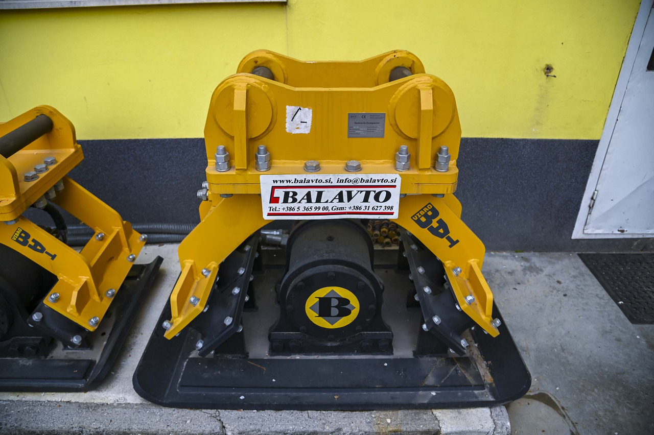 Plate compactor VIBROBAT 08 - Příslušenství pro Rýpadlo: obrázek 3 Plate compactor VIBROBAT 08 - Příslušenství pro Rýpadlo: obrázek 3