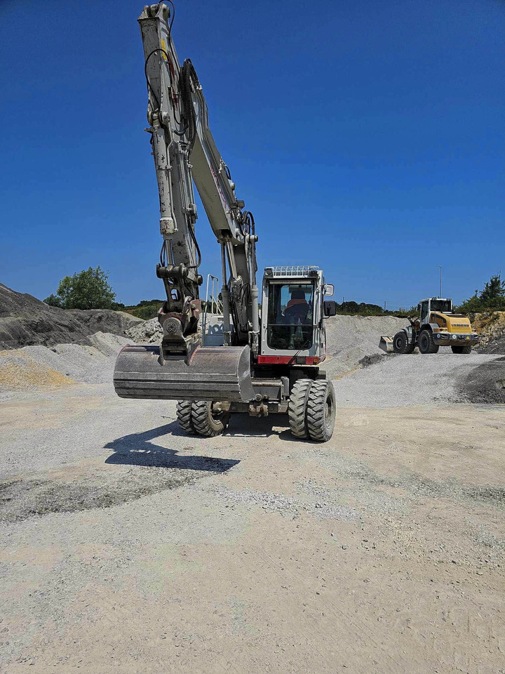 Takeuchi TB1160W - Kolesové rýpadlo: obrázek 2 Takeuchi TB1160W - Kolesové rýpadlo: obrázek 2
