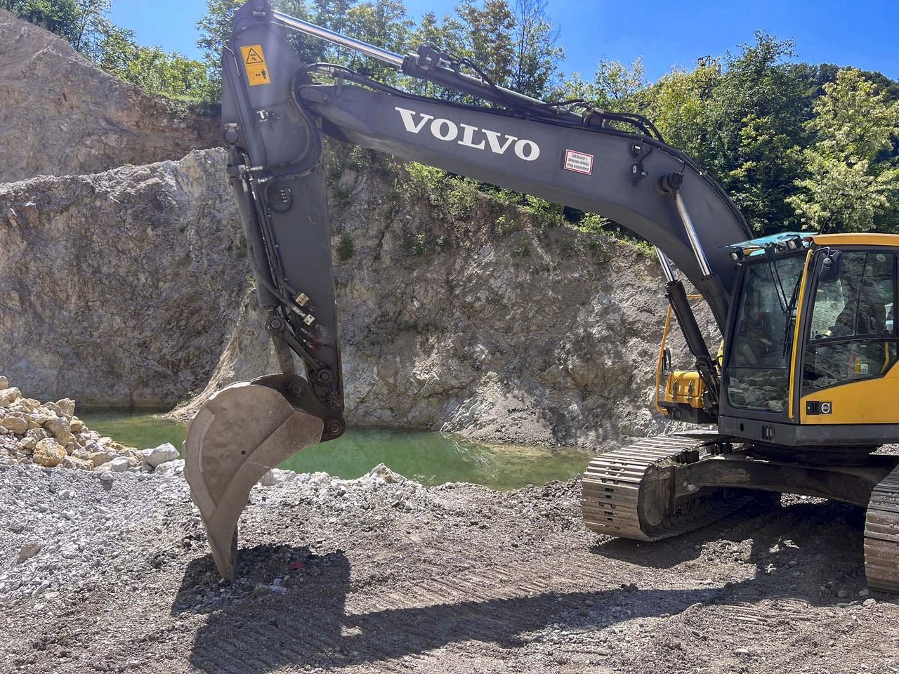 VOLVO EC220D - Pásové rýpadlo: obrázek 2 VOLVO EC220D - Pásové rýpadlo: obrázek 2