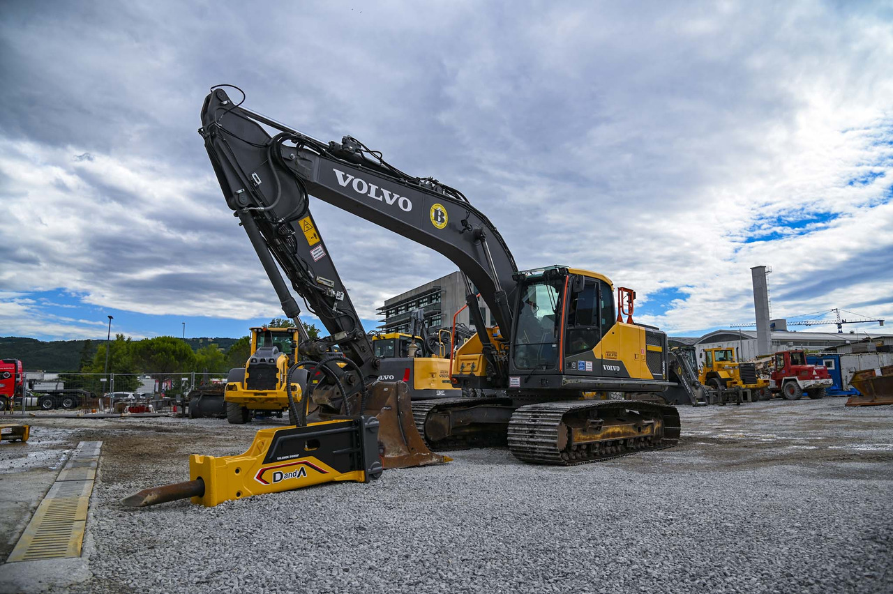 VOLVO EC220EL - Pásové rýpadlo: obrázek 4 VOLVO EC220EL - Pásové rýpadlo: obrázek 4