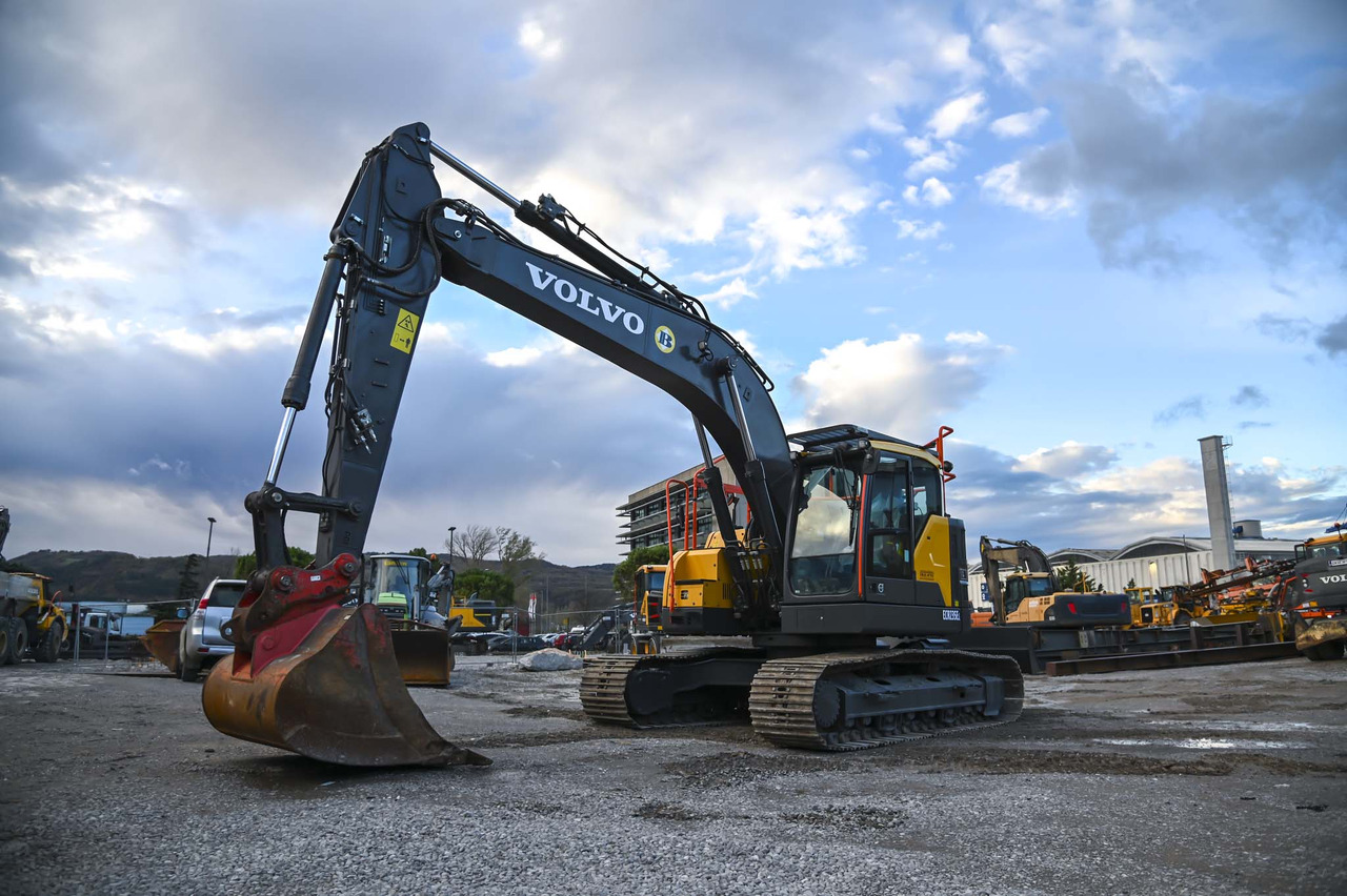 VOLVO ECR235EL - Pásové rýpadlo: obrázek 1 VOLVO ECR235EL - Pásové rýpadlo: obrázek 1